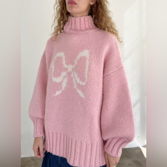 Lisa Says Gah Sweaters - Cece Bow Sweater Pink